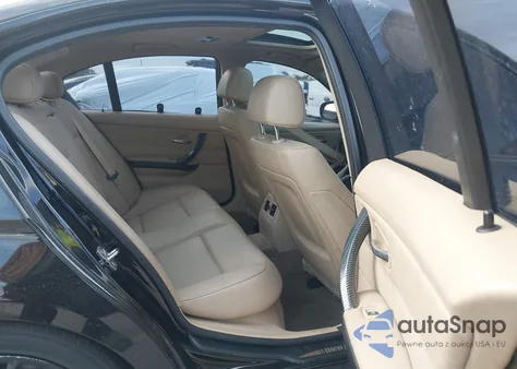 2011 BMW 335I xDrive z USA, uszkodzony, nr VIN WBAPL5C54BA742308